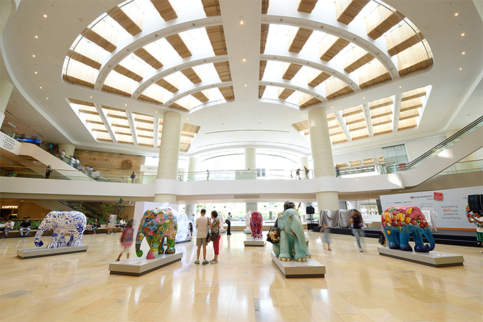 Elephant Parade in Pacific Place