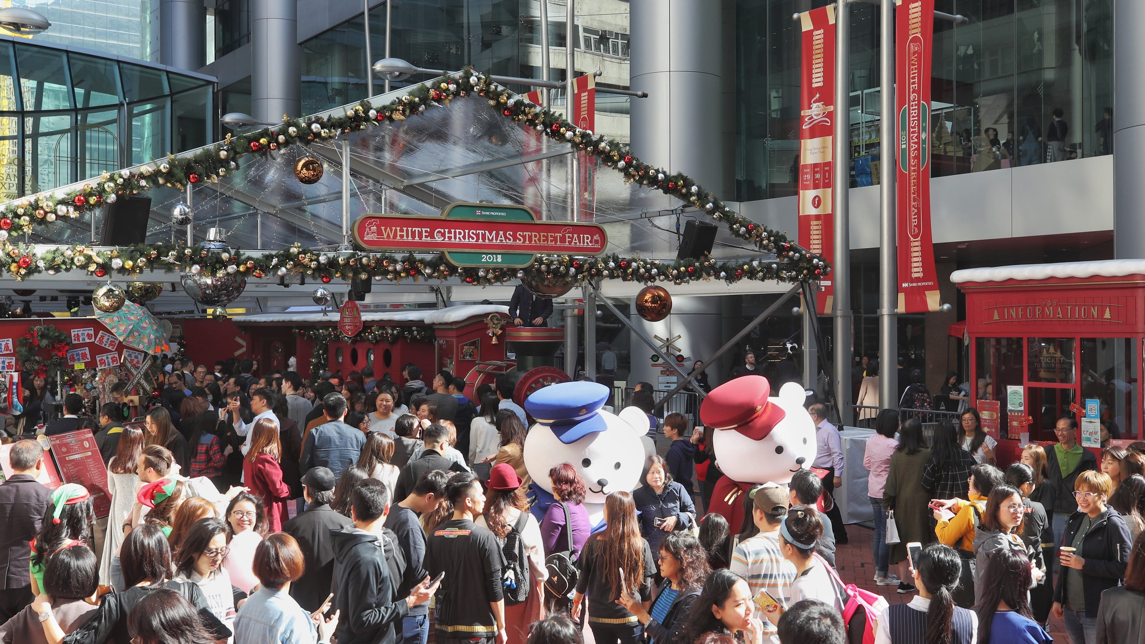 White Christmas Street Fair 2020